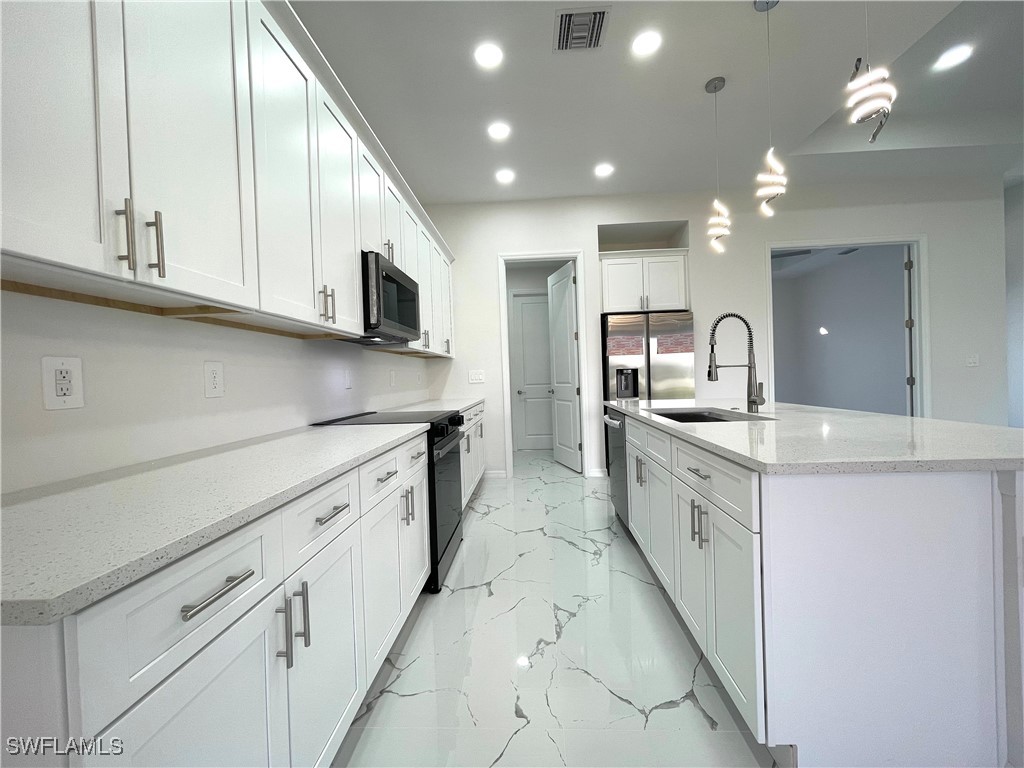 2327 NW 28th Avenue Cape Coral FL 33993 225076455 image2