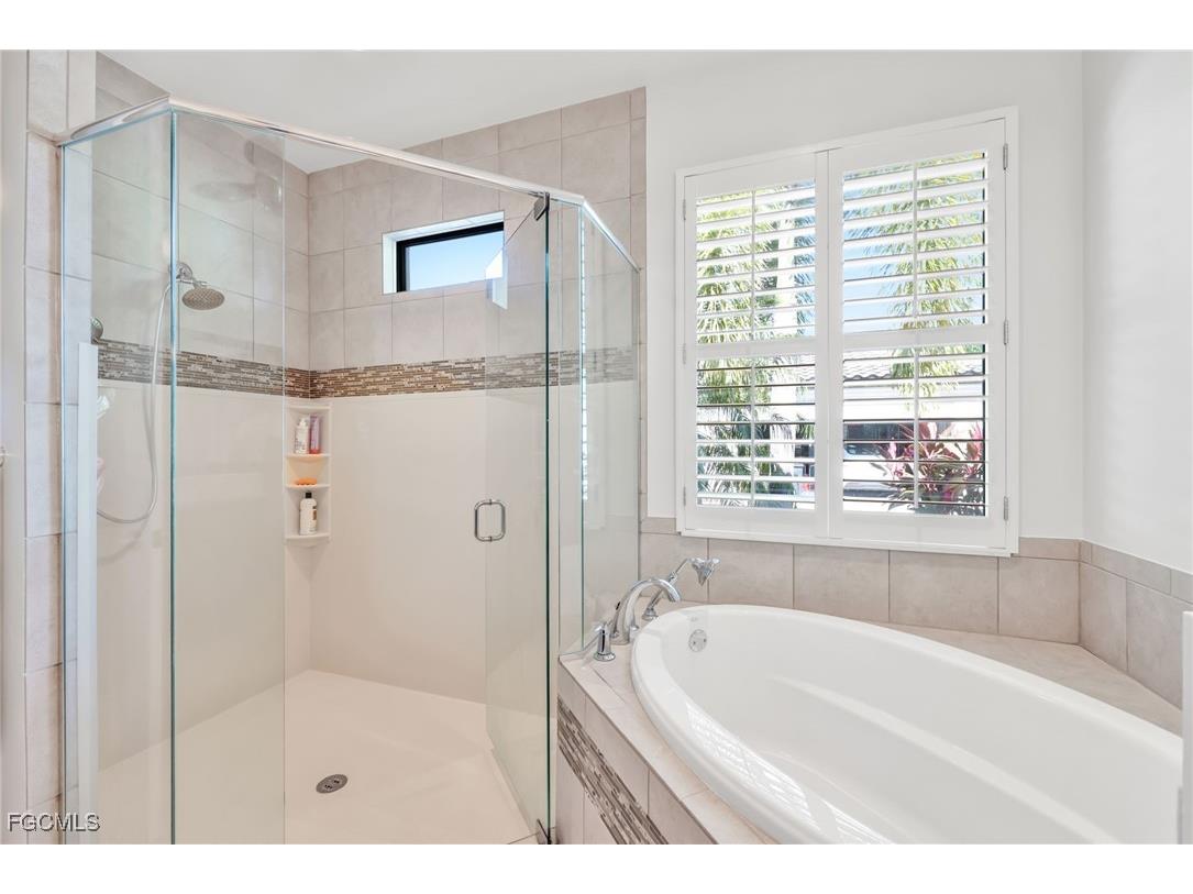 23273 Salinas Way Bonita Springs FL 34135 2025024068 image20