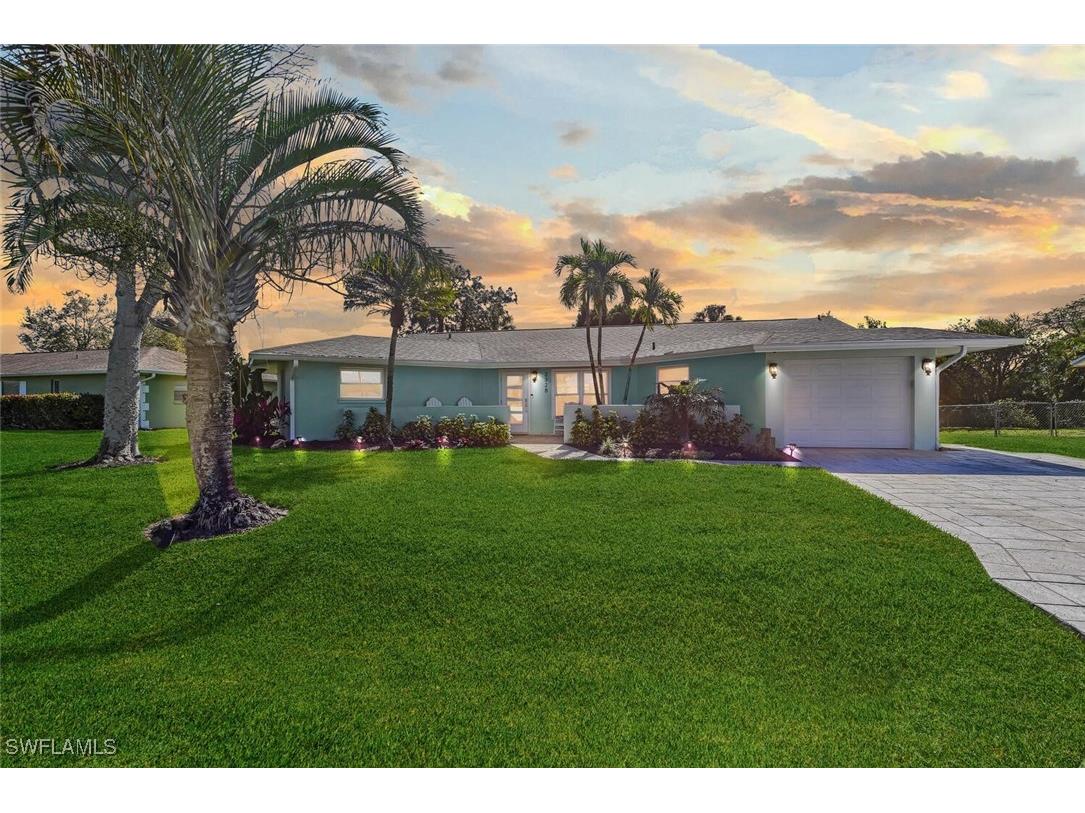 2328 Clipper Way Naples FL 34104 226005520 image2