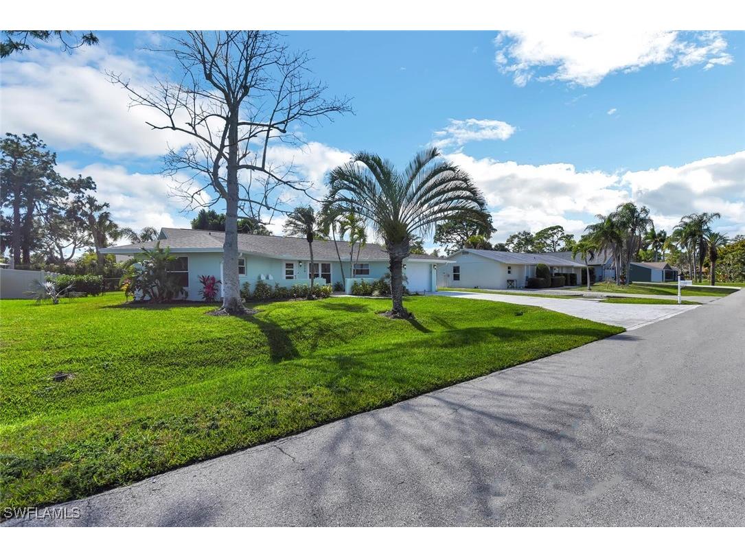 2328 Clipper Way Naples FL 34104 226005520 image40