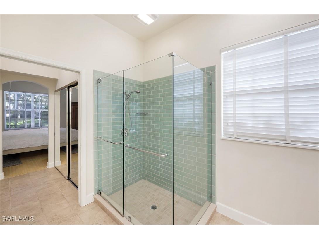 2328 Island Cove Circle Naples FL 34109 226005315 image19