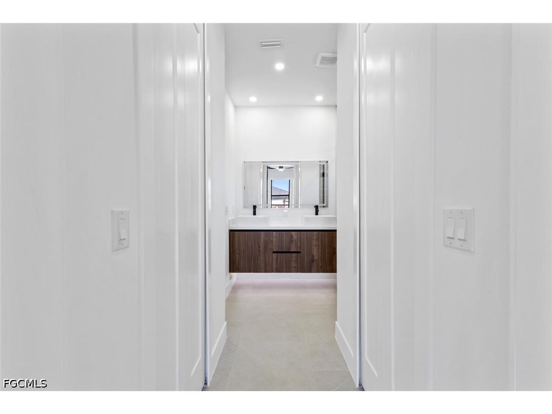 2328 NW 8th Place Cape Coral FL 33993 2026019397 image19