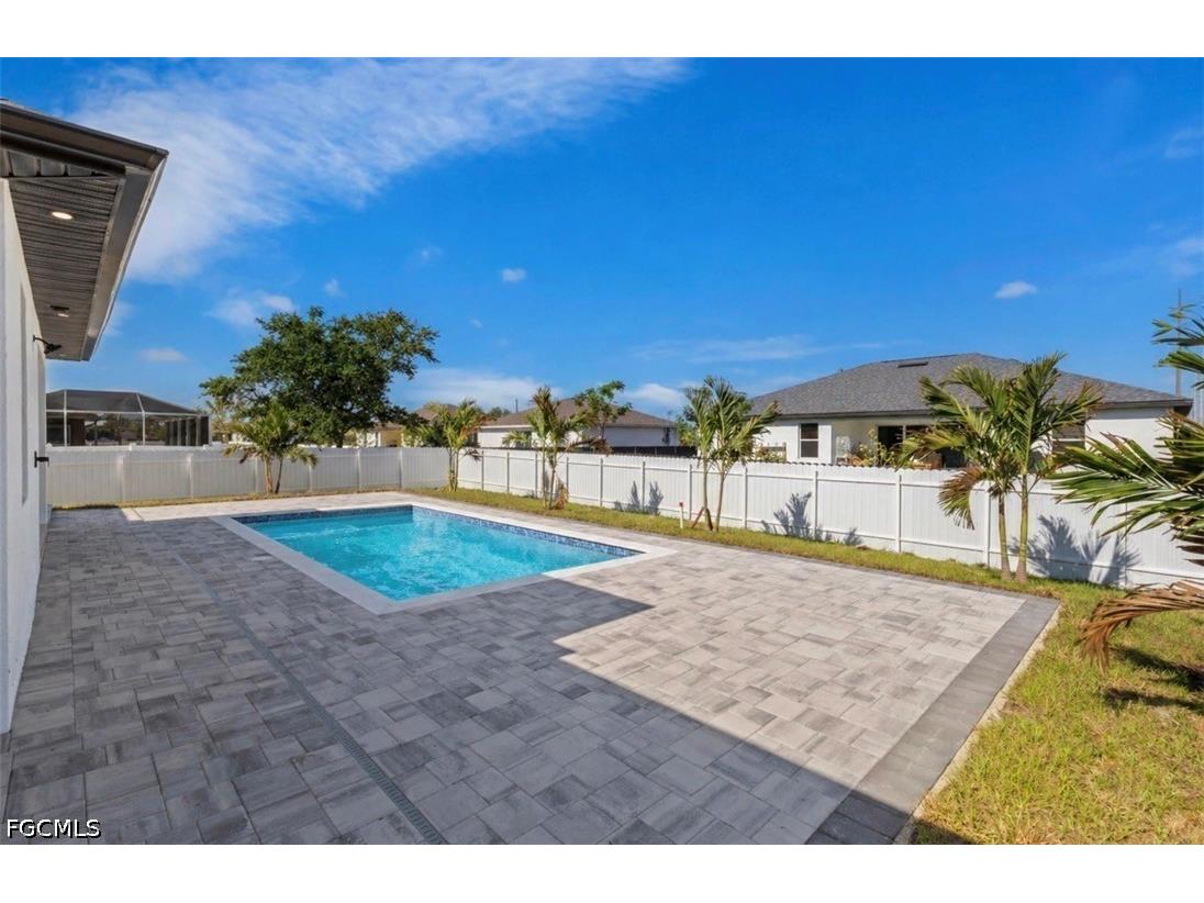 2328 NW 8th Place Cape Coral FL 33993 2026019397 image33