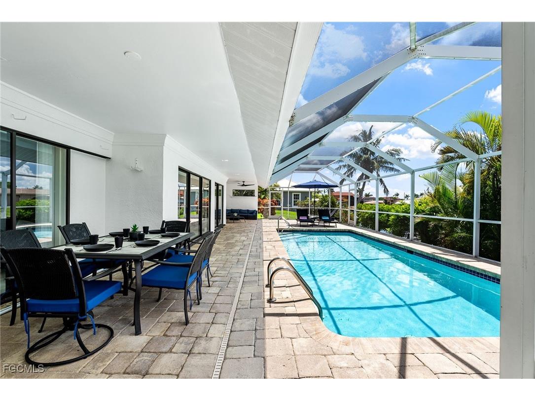 2328 SE 27th Street Cape Coral FL 33904 2025010047 image20
