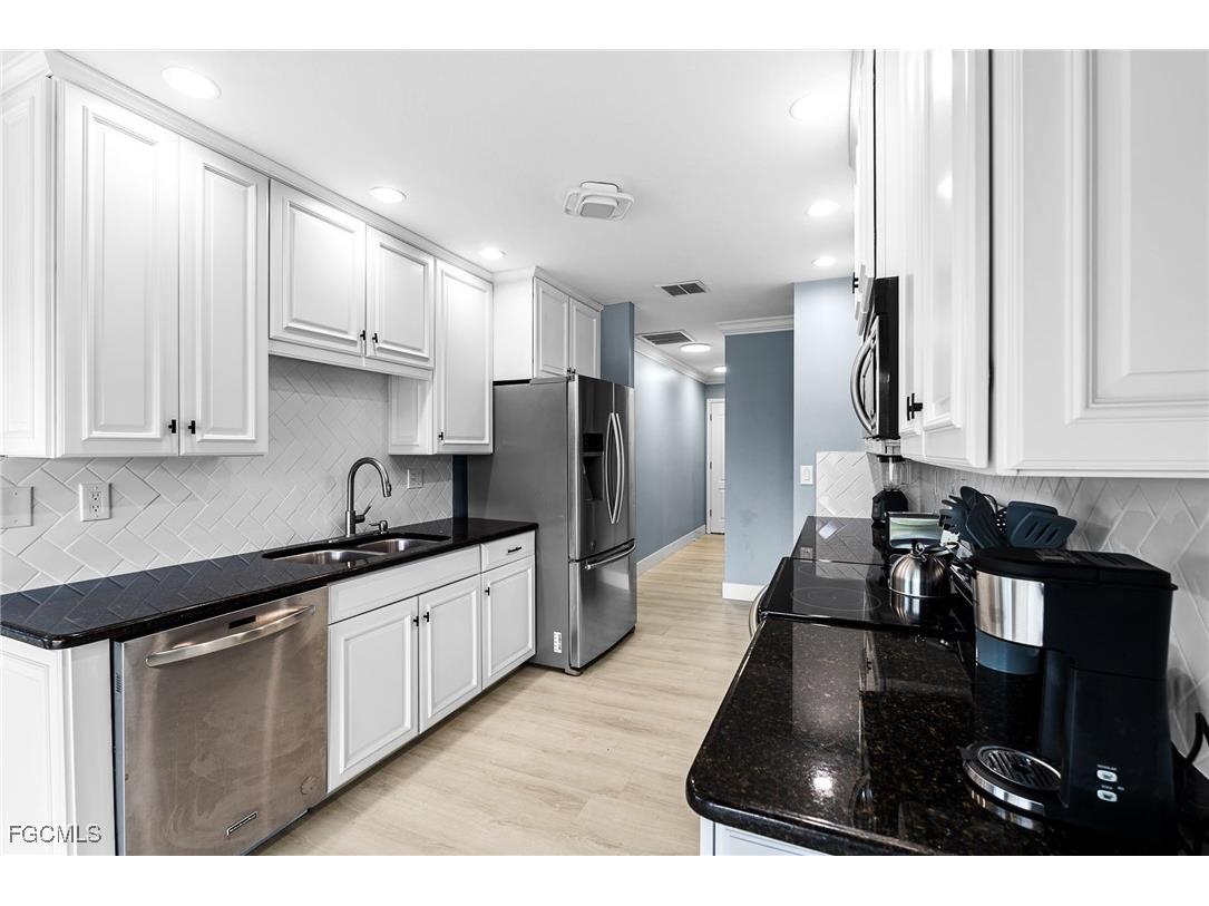 2328 SE 27th Street Cape Coral FL 33904 2025010047 image29