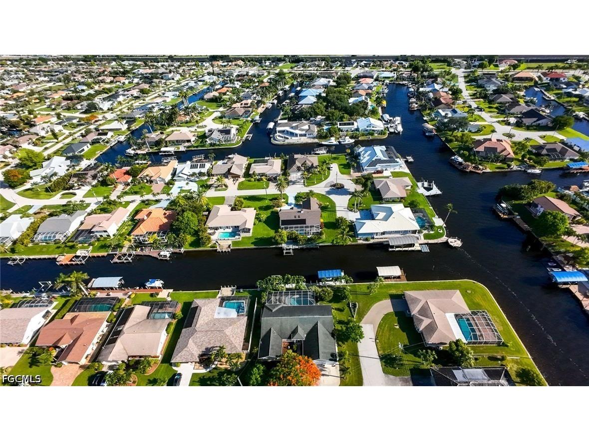 2328 SE 27th Street Cape Coral FL 33904 2026029060 image41