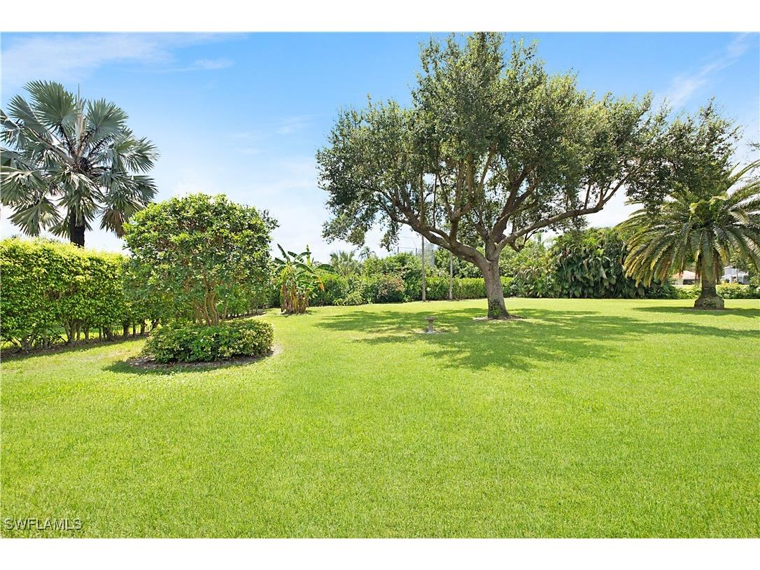 2329 Heritage Greens Drive Naples FL 34119 225064621 image18