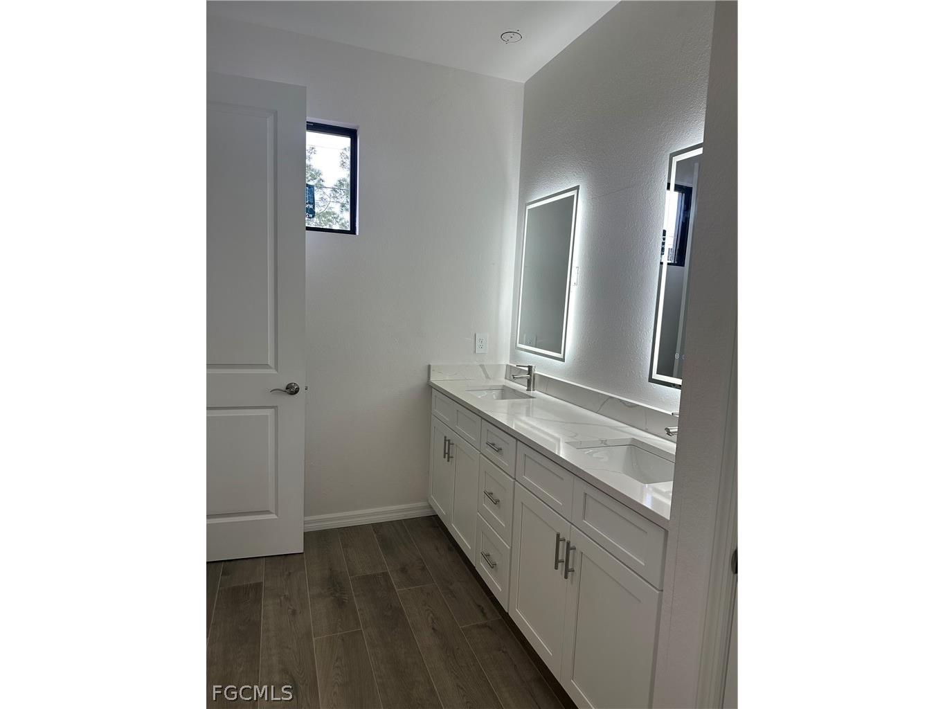 2329 NW 27th Avenue Cape Coral FL 33993 2026009583 image6
