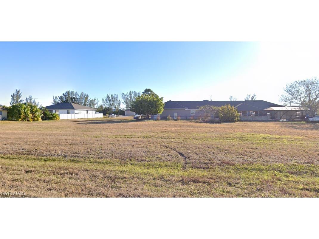 2329 NW 38th Place Cape Coral FL 33993 225045025 image1