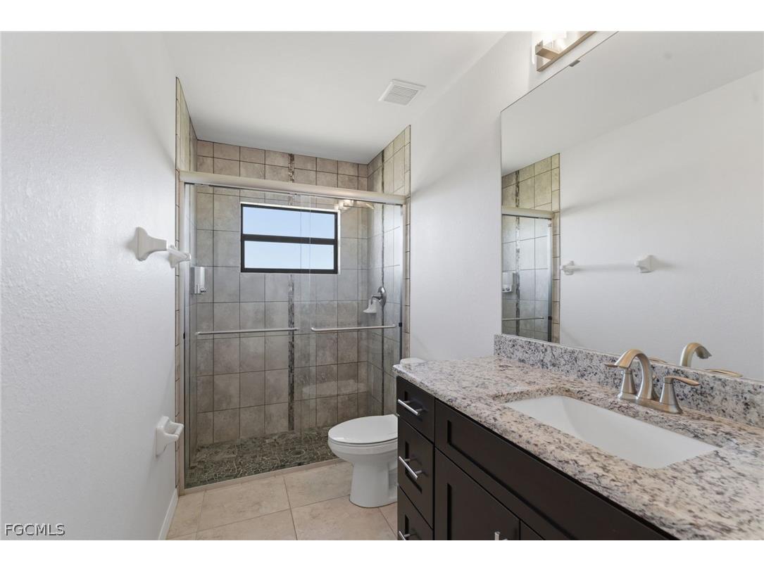 2329 SW 32nd Street Cape Coral FL 33914 2026013711 image17