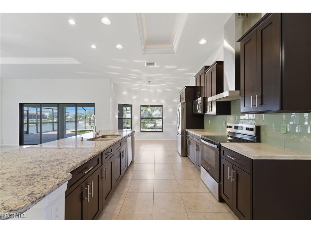 2329 SW 32nd Street Cape Coral FL 33914 2026013711 image4