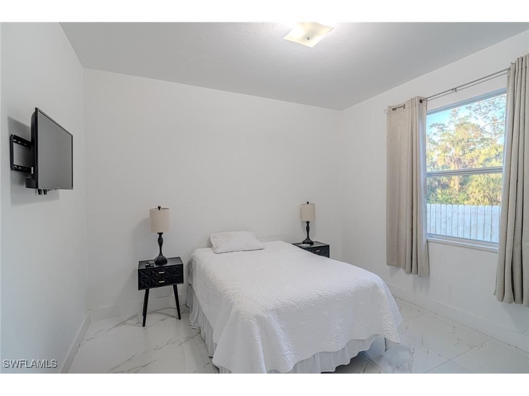 233 39th Avenue NE Naples FL 34120 225033700 image18