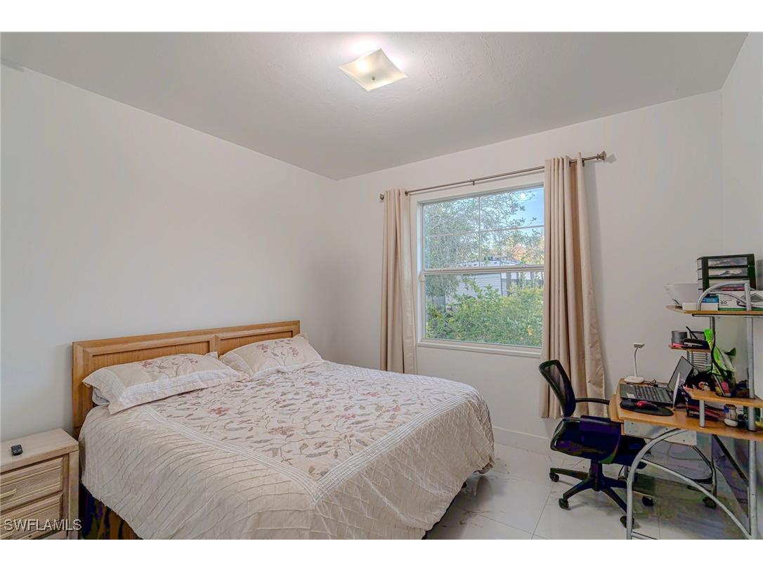 233 39th Avenue NE Naples FL 34120 225033700 image23