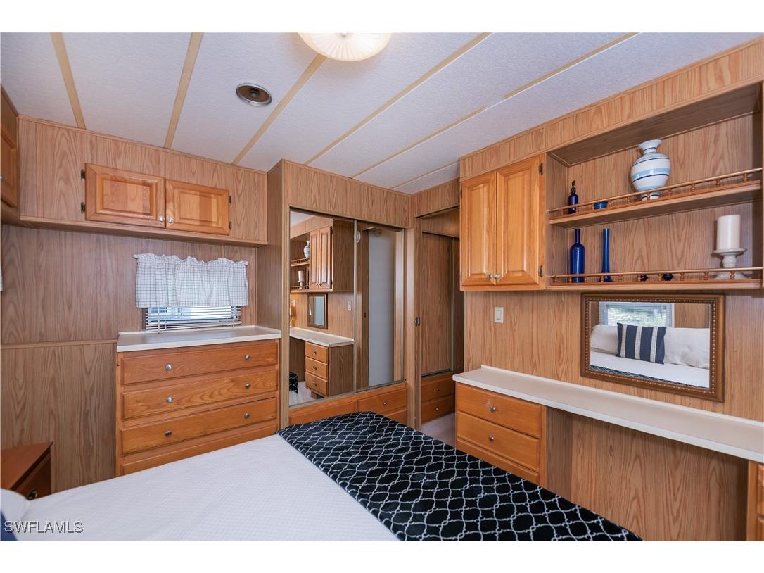 233 Caravan Circle North Fort Myers FL 33903 225035967 image12