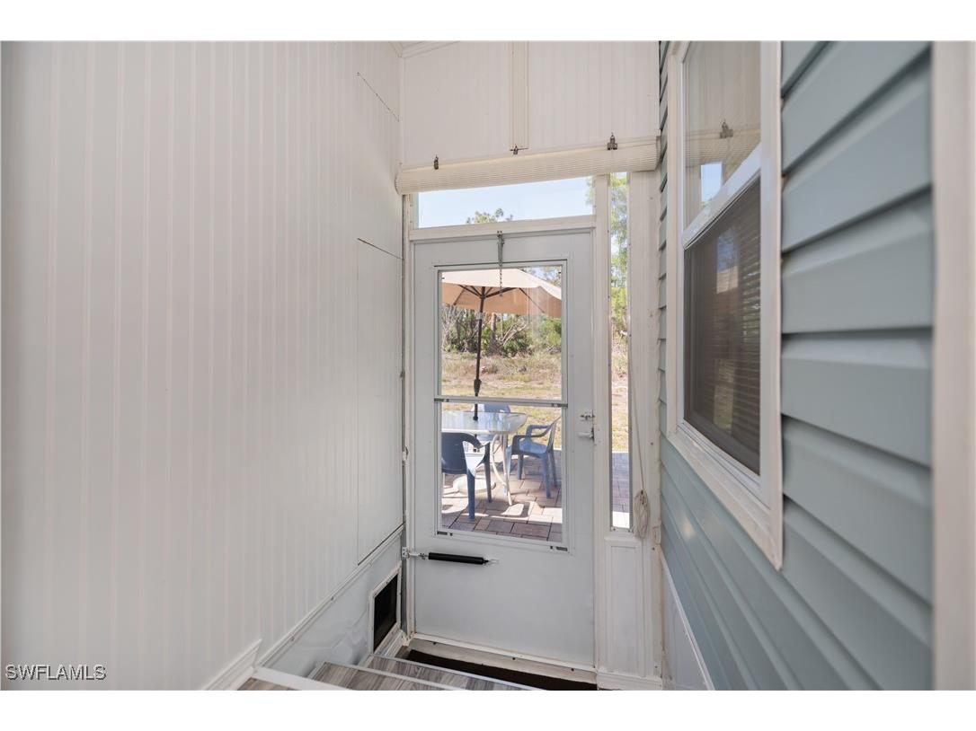 233 Caravan Circle North Fort Myers FL 33903 225035967 image20