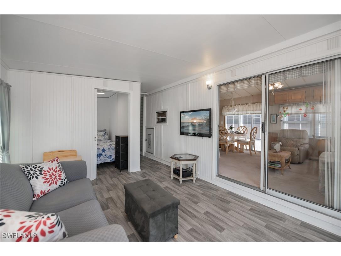 233 Caravan Circle North Fort Myers FL 33903 225035967 image3