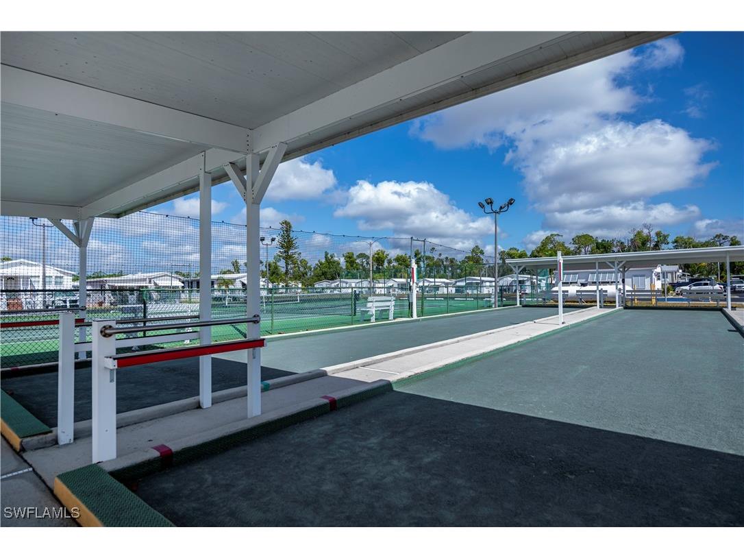 233 Caravan Circle North Fort Myers FL 33903 225035967 image30