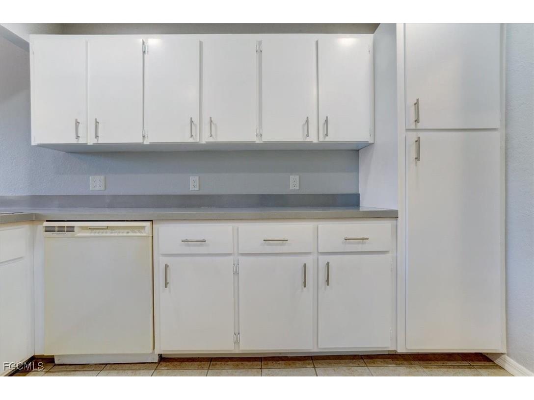 233 Chamber Street NW Port Charlotte FL 33948 2025015109 image13