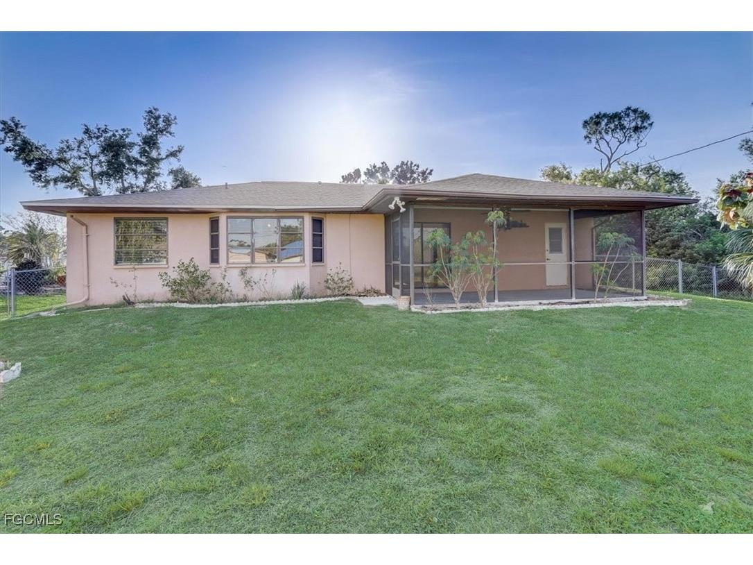 233 Chamber Street NW Port Charlotte FL 33948 2025015109 image30