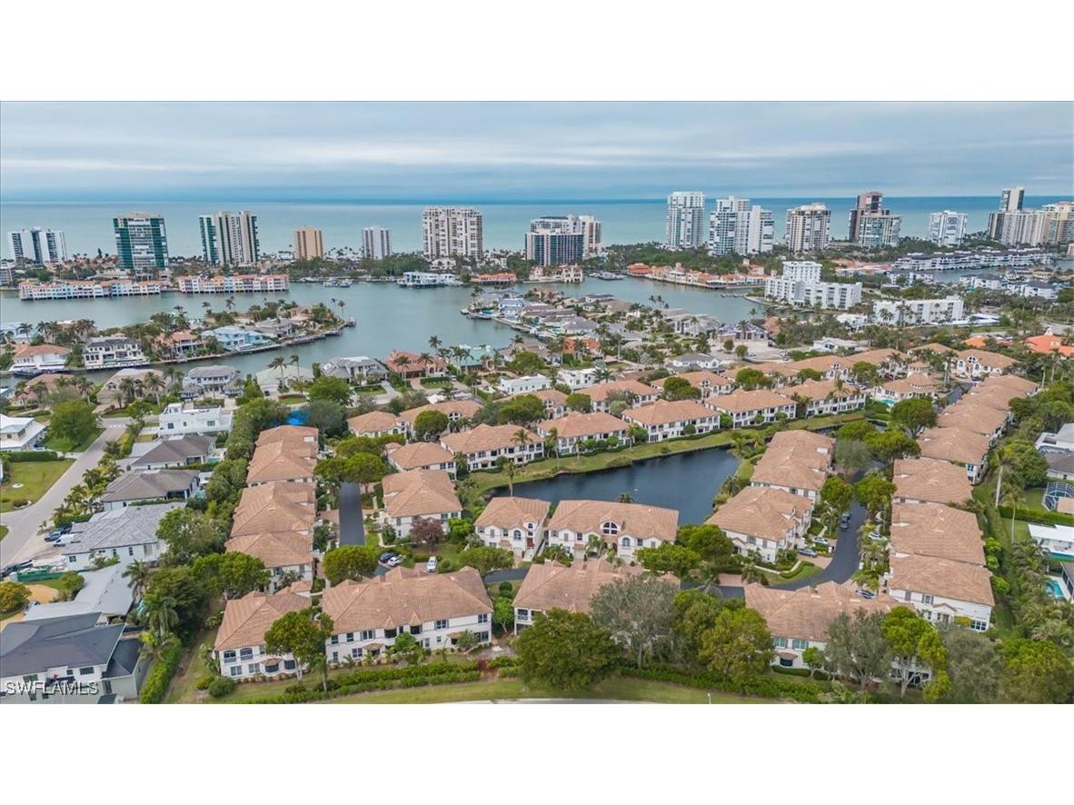 233 Colonade Circle #2205 Naples FL 34103 225033794 image1