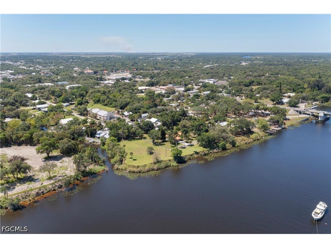 233 De Soto Avenue Labelle FL 33935 2026028994 image19