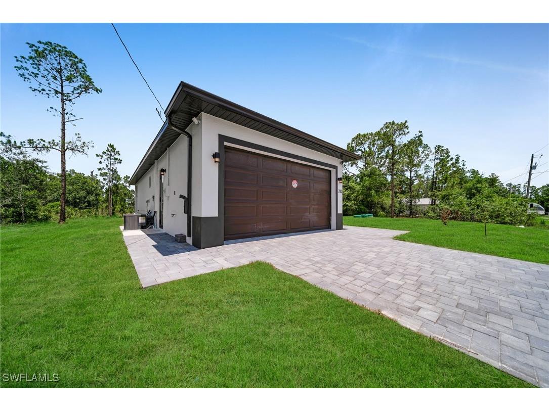 233 Narcissus Avenue S Lehigh Acres FL 33974 225058872 image1