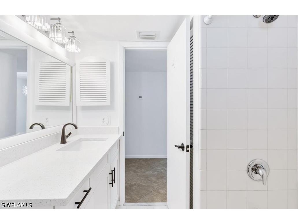 233 Palm Drive #233-1 Naples FL 34112 226012565 image17