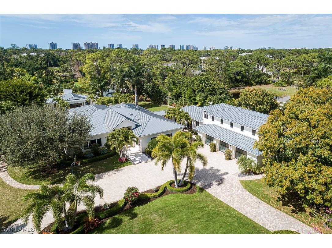 233 Ridge Drive Naples FL 34108 224017873 image1