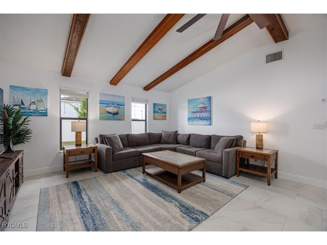 233 SW 19th Terrace Cape Coral FL 33991 2025015955 image10