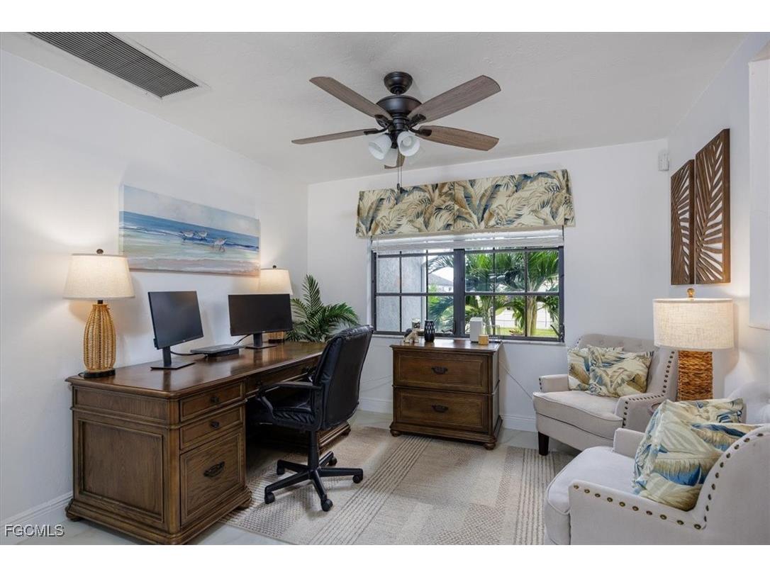 233 SW 19th Terrace Cape Coral FL 33991 2025015955 image11