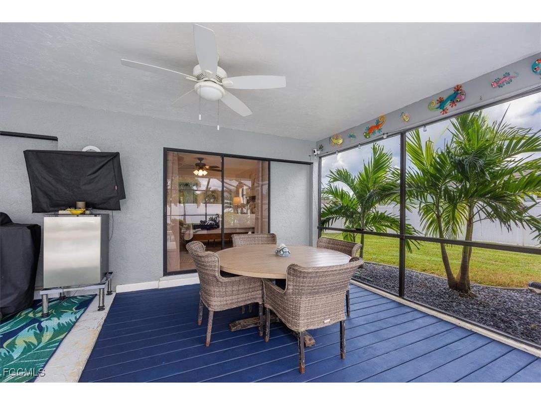 233 SW 19th Terrace Cape Coral FL 33991 2025015955 image16