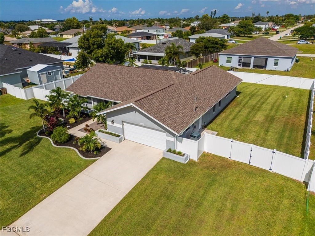 233 SW 19th Terrace Cape Coral FL 33991 2025015955 image2
