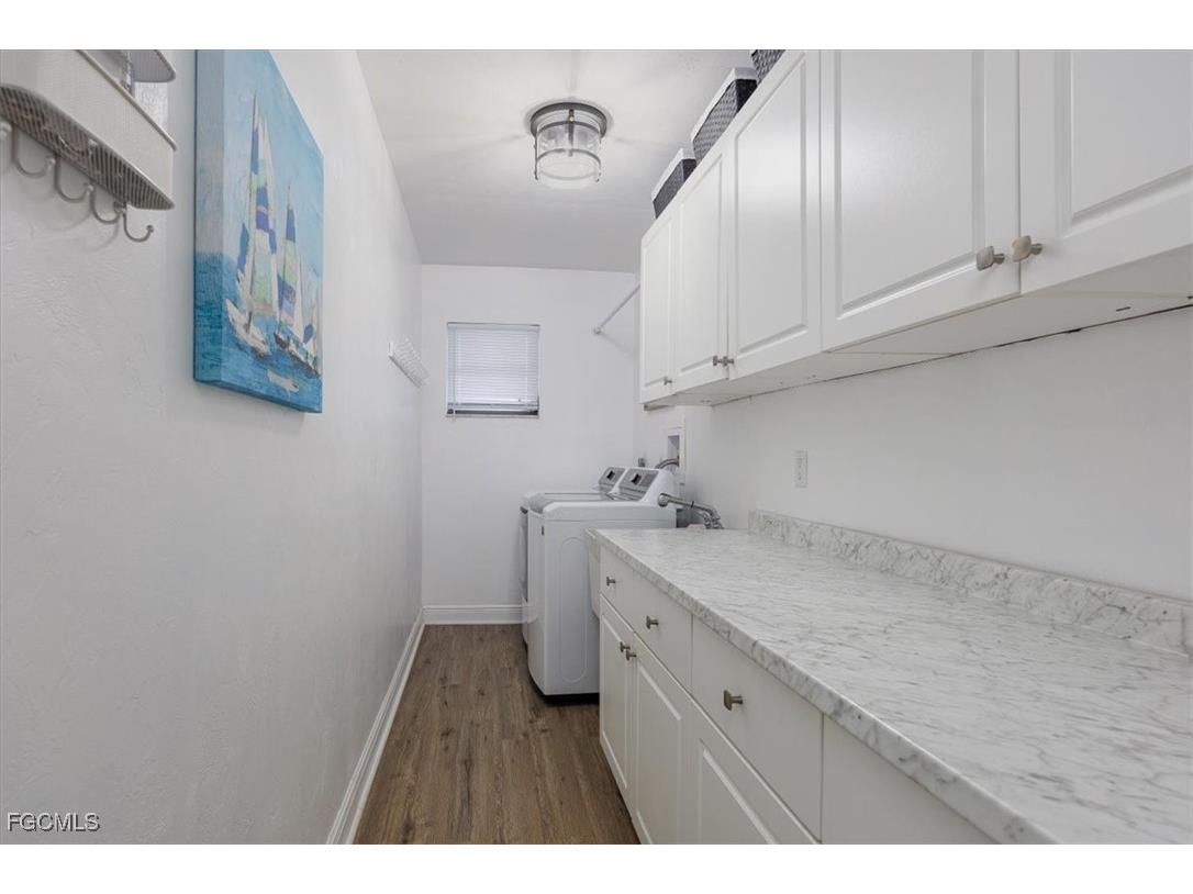 233 SW 19th Terrace Cape Coral FL 33991 2025015955 image33