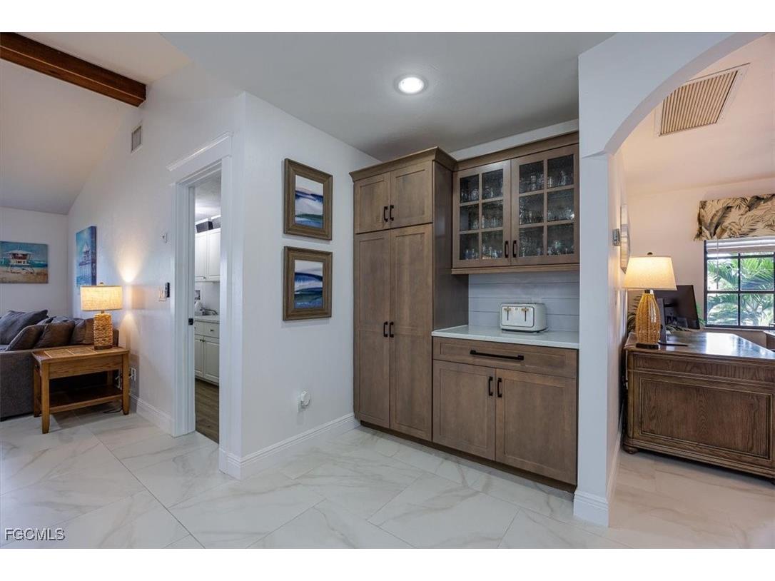 233 SW 19th Terrace Cape Coral FL 33991 2025015955 image7