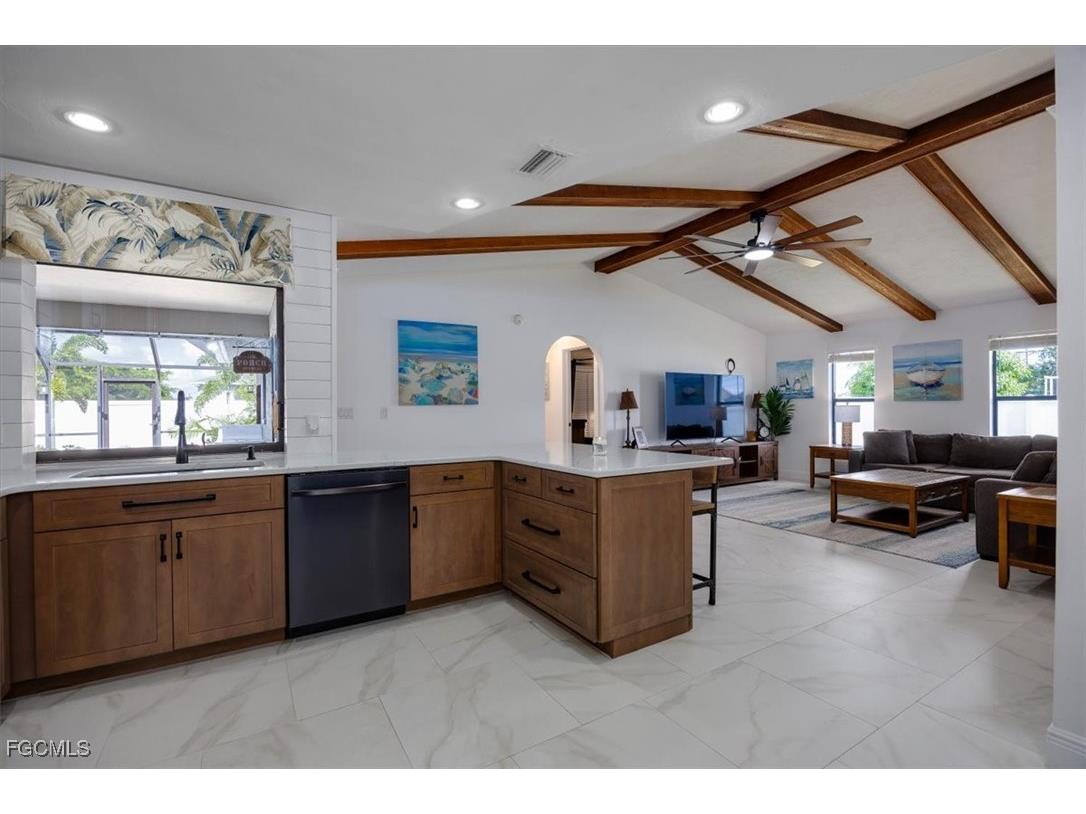 233 SW 19th Terrace Cape Coral FL 33991 2025015955 image8