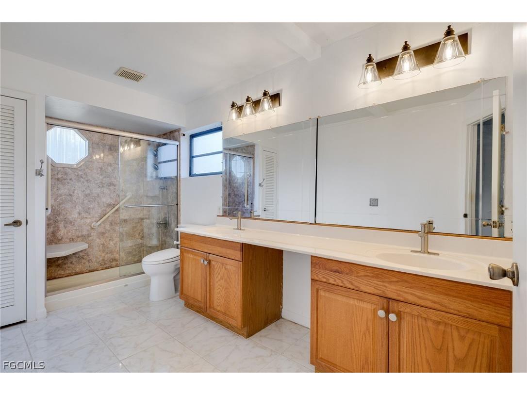 233 SW 42nd Terrace Cape Coral FL 33914 2026008721 image15