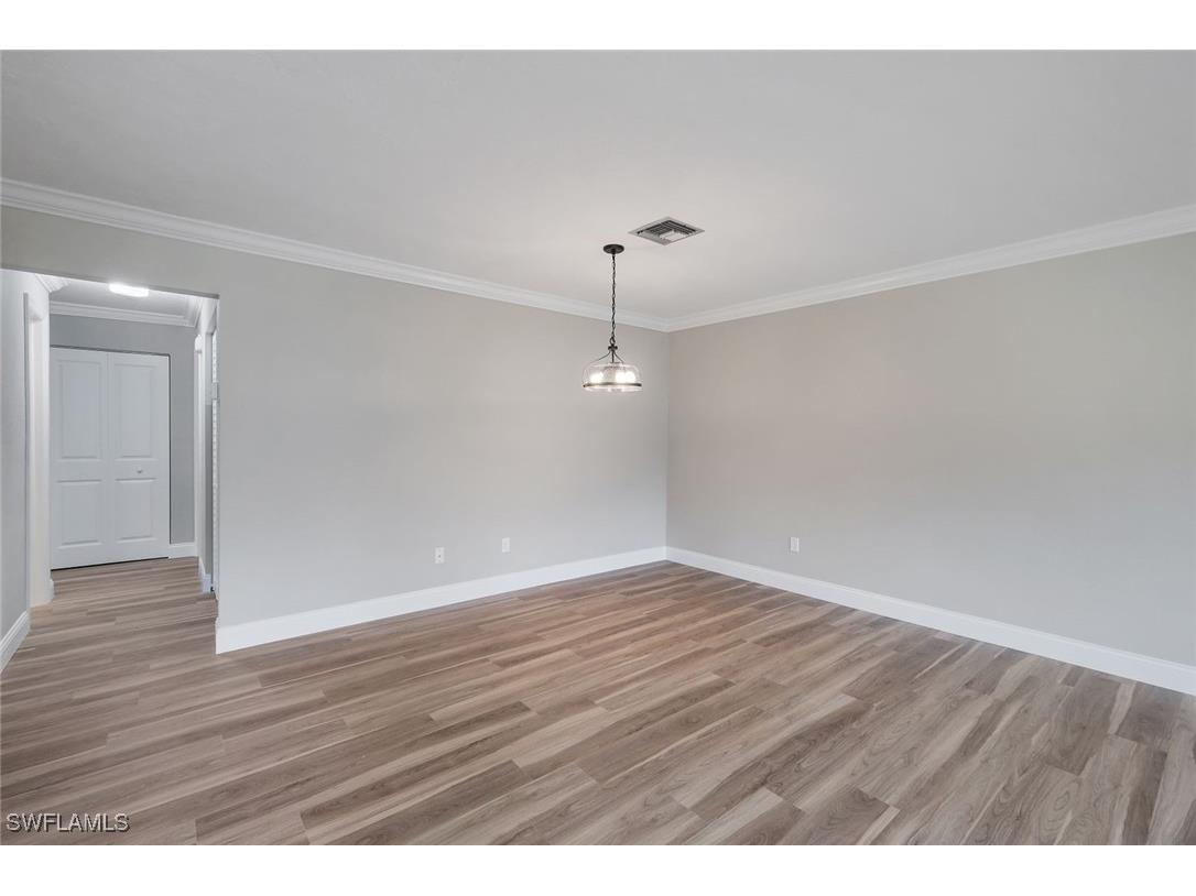 233 Yorkshire Court Naples FL 34112 225061837 image10