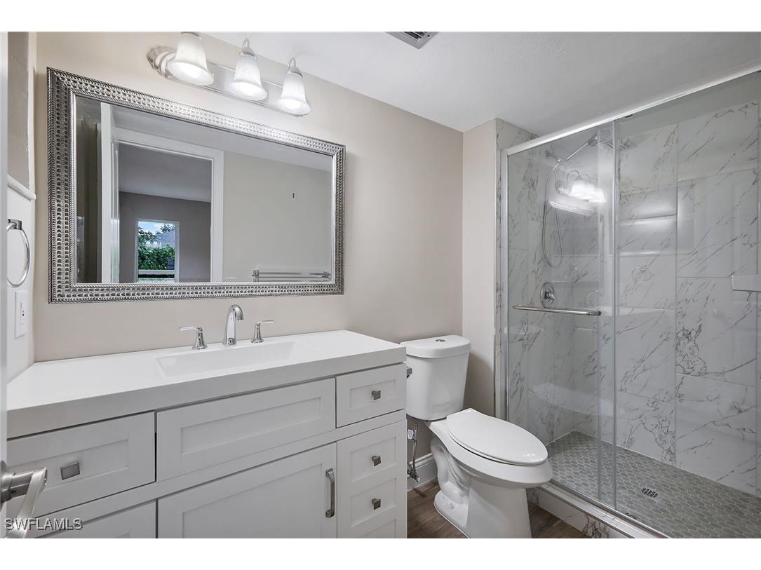 233 Yorkshire Court Naples FL 34112 225061837 image11