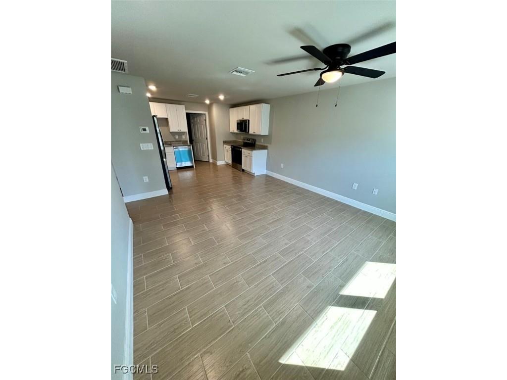 2330-2332 Hoople Street Fort Myers FL 33901 2026003211 image4