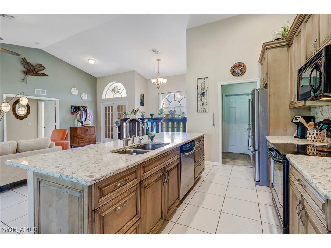 2330 45th Avenue NE Naples FL 34120 226009425 image11