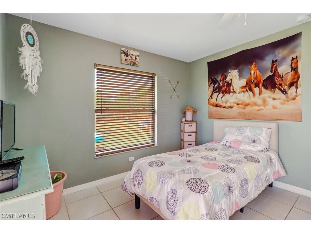 2330 45th Avenue NE Naples FL 34120 226009425 image18