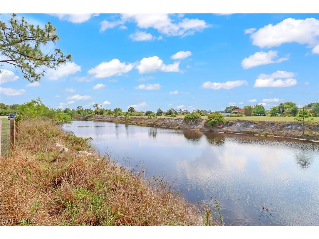 2330 45th Avenue NE Naples FL 34120 226009425 image25