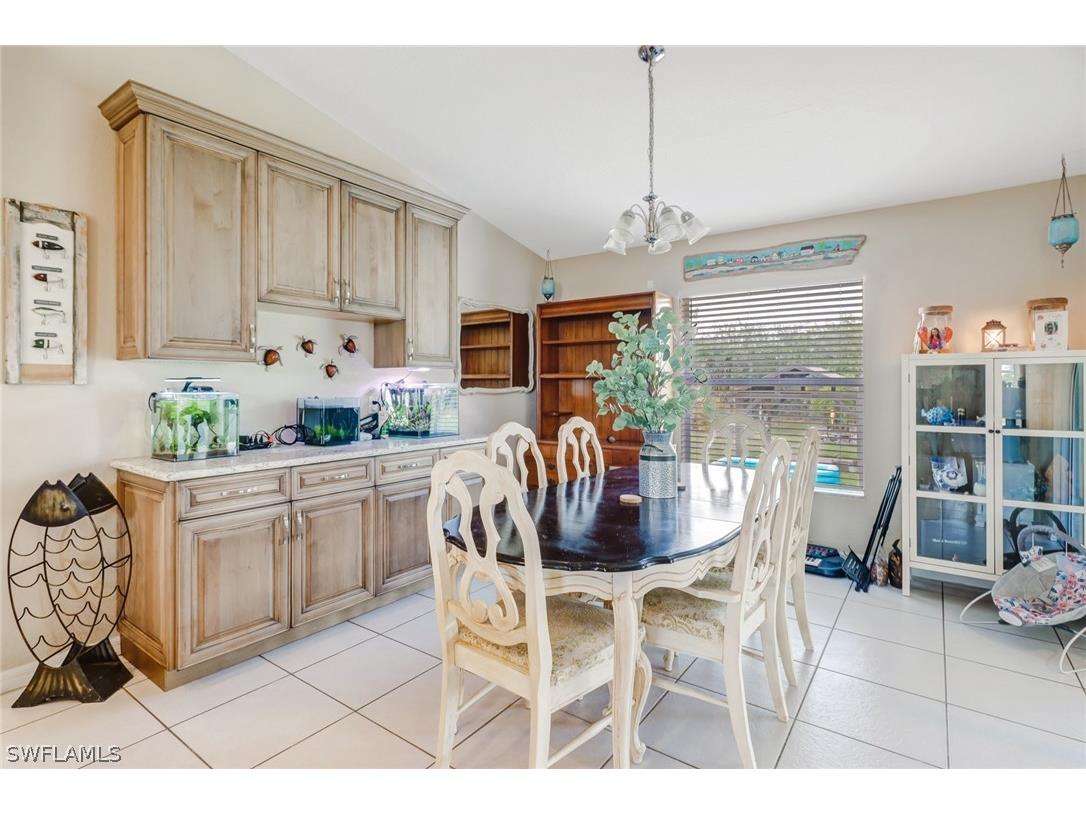 2330 45th Avenue NE Naples FL 34120 226009425 image4