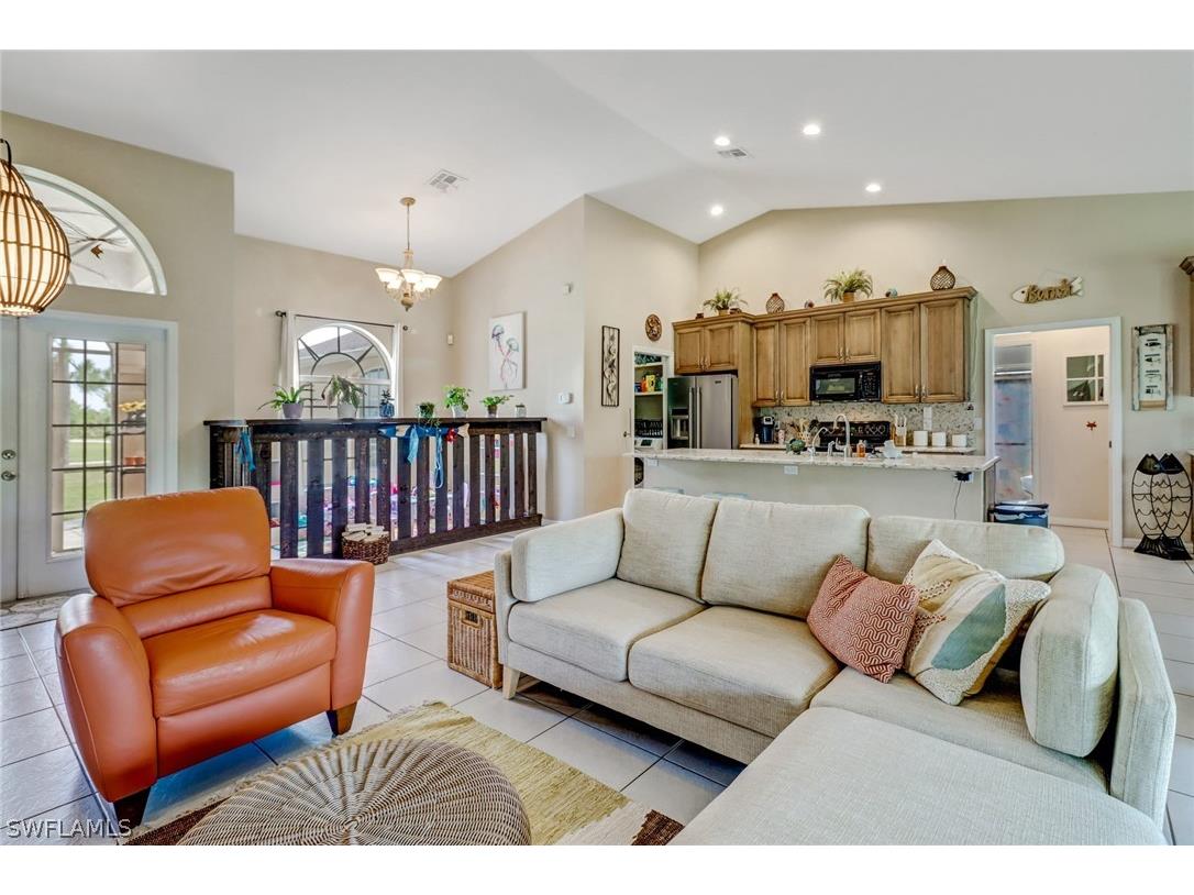 2330 45th Avenue NE Naples FL 34120 226009425 image5