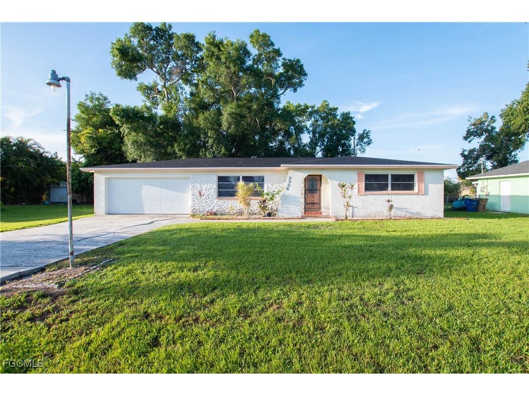 2330 Caladium Road Fort Myers FL 33905 2025015592 image1
