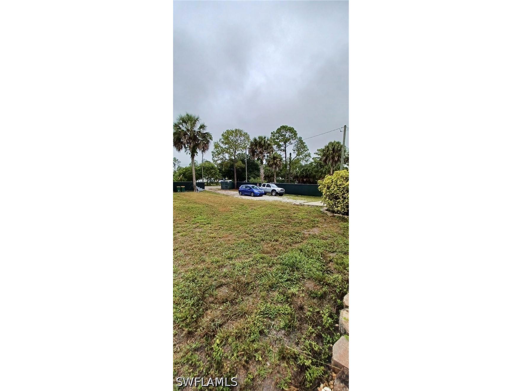 2330 Della Drive Naples FL 34117 226018132 image14