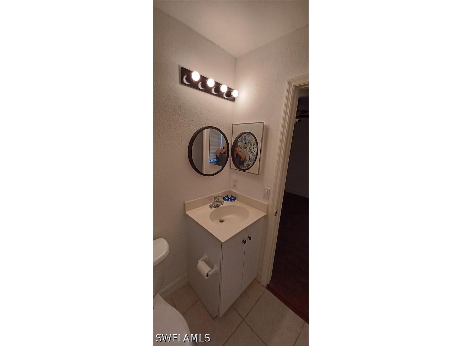 2330 Della Drive Naples FL 34117 226018132 image3