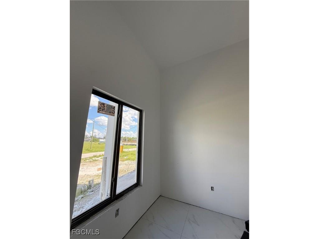 2330 NW 36th Avenue Cape Coral FL 33993 2025006439 image32