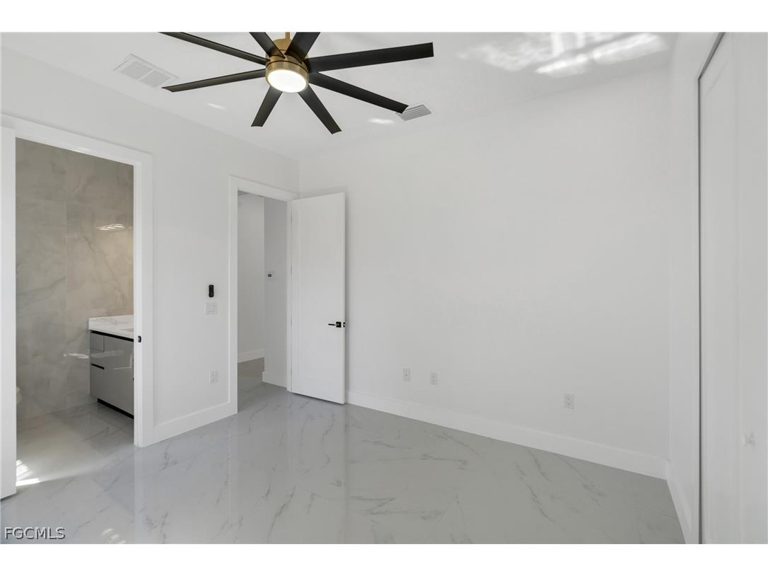 2330 NW 36th Avenue Cape Coral FL 33993 2025006439 image35