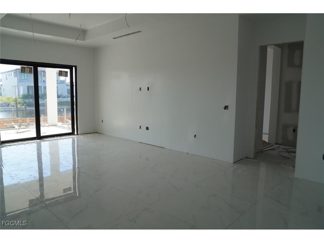 2330 NW 36th Avenue Cape Coral FL 33993 2025006439 image5